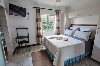 Photo of a Twin Palms Guest House comfortable room